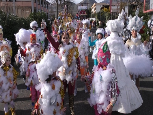 I sindaci di Castrovillari e  Corigliano Rossano annullano le manifestazioni di Carnevale
