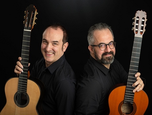 Al Rendano, per la stagione dell'Associazione Quintieri, il duo di chitarre Saggese-Tampalini