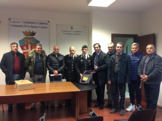La Fidelitas dona un defibrillatore ai Carabinieri