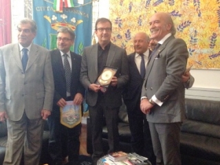 Il Sindaco Occhiuto incontra i rappresentanti dell’Associazione nazionale cavalieri della Repubblica italiana