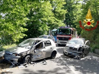 Incidente stradale nella frazione Bivio Zeta, tre feriti