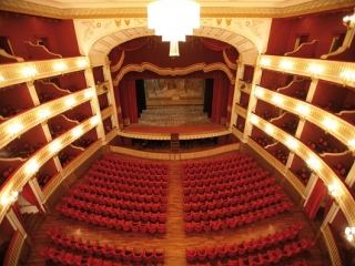 Al via sabato 11 settembre al Teatro Rendano la stagione concertistica “Torniamo all'Opera”