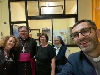 Il Vescovo ha visitato la mensa diocesana dei poveri
