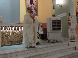 Dopo 13 anni don Umberto Pirillo lascia la parrocchia 'Divin Cuore'