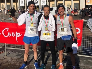 Podismo e sport Saracena sul podio alla Maratona di Reggio E. Castrovillari prepara “Santa Climb”