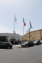 Tre nuove bandiere per onorare l’Italia. Issate  nei pressi della delegazione comunale allo Scalo