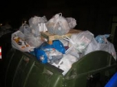 Il Commissario all’emergenza rifiuti stabilisce che i comuni sede di impianto di smaltimento abbiano priorità nel conferimento degli rsu
