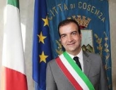 Festa dell’unità nazionale, il sindaco ricorda la figura del cosentino Giulio Augello