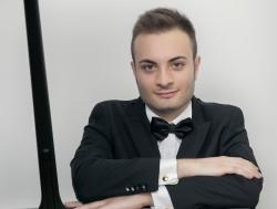 Leonardo Colafelice apre la stagione concertistica Ama Calabria