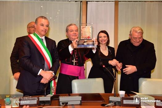 Monsignor Marcianò neo cittadino onorario di Rossano