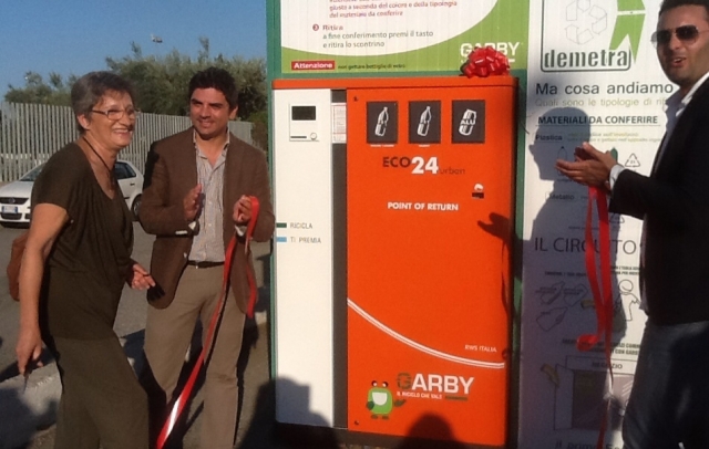 Ecopoint, i rifiuti si trasformano in buoni sconto  Pulignano: un nuovo servizio per la città di Corigliano