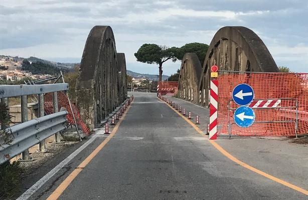Riaperto il traffico sul Ponte Saraceno