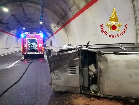 Incidente fra due auto fra Squillace e Borgia