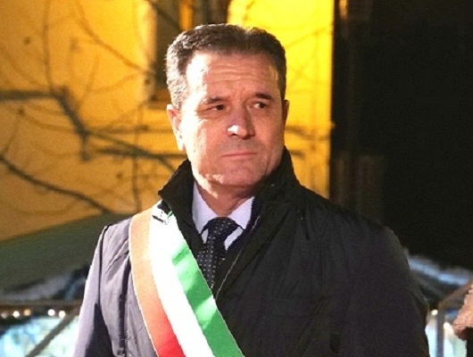 Il sindaco a Napoli per partecipare all'assemblea indetta da Asmel
