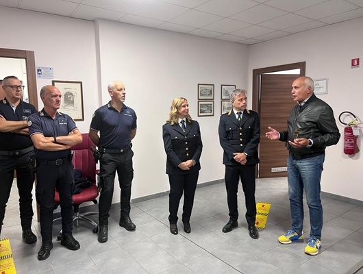 Polizia locale, il sindaco ha fatto visita alla nuova centrale operativa