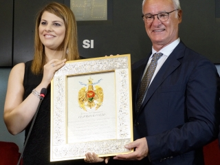 Catanzaro festeggia Ranieri con un'opera di Affidato