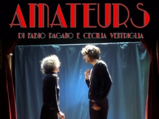 Al Teatro Sybaris “Amateurs”: l’amor cortese tra testo, musica e danza