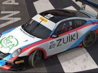 Iaquinta a Vallelunga affronterà il Mini Challenge da capoclassifica e in contemporanea correrà nel Porsche GT Cup