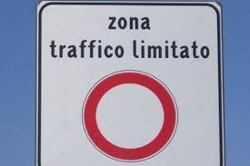 La Commissione Trasporti licenzia all'unanimità i tariffari per l'accesso alle ZTL degli autotrasportatori
