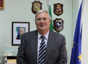 Il Direttore generale dell’Usr Diego Bouchè da ieri in pensione, il saluto del presidente della Provincia