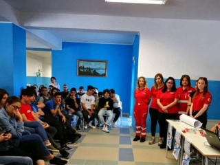 I volontari della Croce rossa hanno incontrato gli studenti dell’Ite e del Liceo