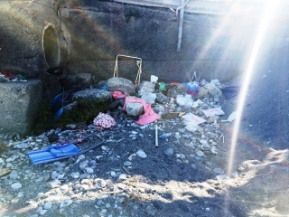 Legambiente Nicà: I turisti hanno lasciato rifiuti al mare e in montagna