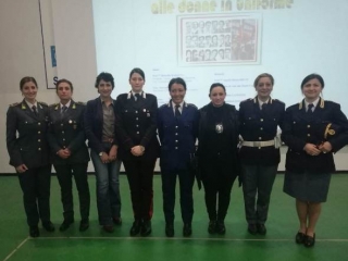 L’omaggio dell’Unuci Calabria alle donne in uniforme