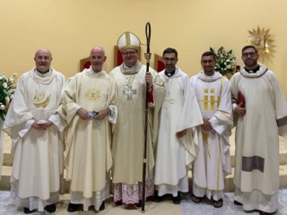 Prima visita del Vescovo Aloise nella parrocchia San Giovanni Battista