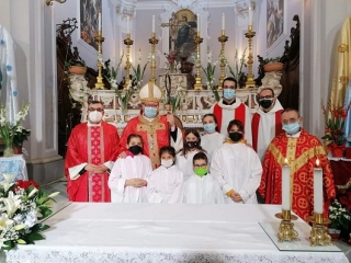 Santa Lucia, nella chiesa 'S. Maria Maggiore' mons. Aloise ha presieduto la Celebrazione