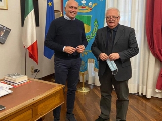 Condivisione servizi comuni, sindaco di Cosenza incontra primo cittadino di Casali del Manco