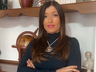 Elezioni, Manuela Labonia prima donna candidata alla carica di sindaco