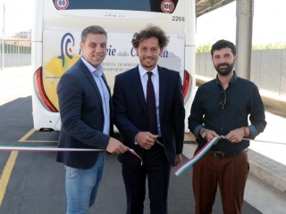 Nuove pensiline dei bus di Ferrovie della Calabria