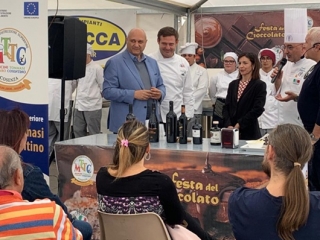Il talento degli studenti dell’Iis Mancini Tommasi Todaro Cosentino alla Festa del cioccolato