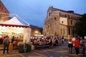 Friuli doc, in piazza Antonini  torna la fortunata “oasi” dei giovani