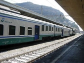 "Più risorse finanziarie per i treni dei pendolari" Franco Laratta (PD): "Il Governo ora mantenga gli impegni gli impegni assunti con il Parlamento. Finalmente avremo treni decenti per i pendolari"