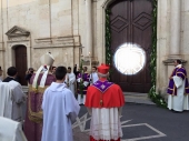 Anno della Misericordia, aperta la Porta Santa della Cattedrale di Rossano