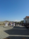 Tanta gente per la commemorazione dei defunti. Santa Messa all’aperto nel cimitero comunale