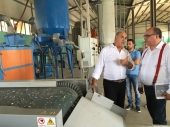 Emergenza rifiuti, Guccione visita l’impianto Rigenera di Corigliano