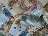 Due pensionati trovano 750 euro e li consegnano alla Polizia municipale