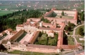 La Certosa di Padula resta aperta a Pasqua e Lunedì in Albis