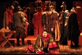 Trionfale apertura del teatro “Maria Caniglia” con il Rigoletto di Verdi firmato da Enrico Castiglione