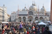 In 30mila al “Volo dell’Angelo” del Carnevale di Venezia